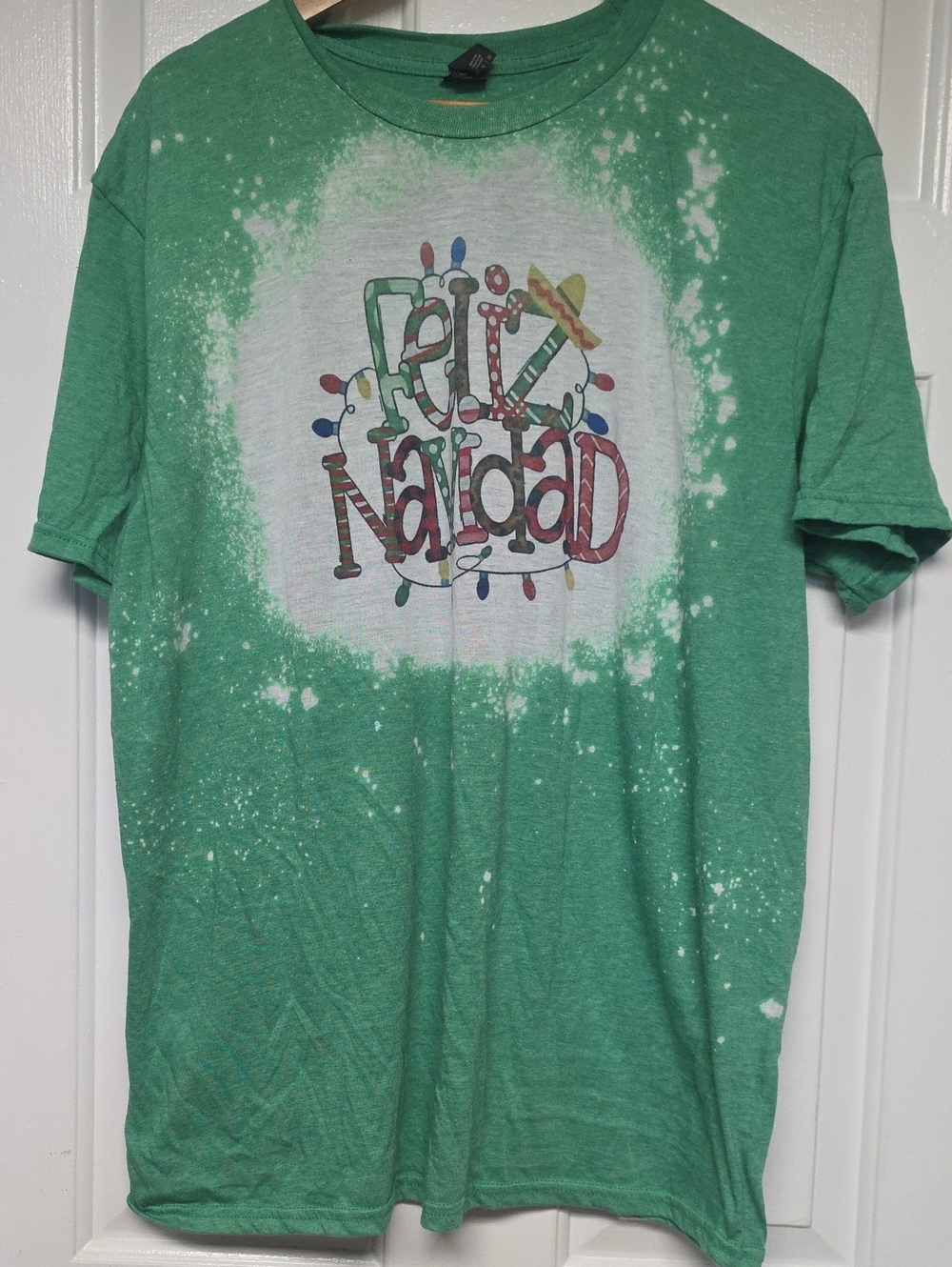Feliz Navidad Graphic Tee